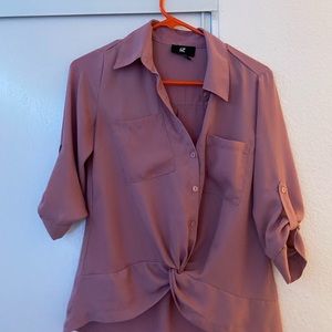 loose button up shirt